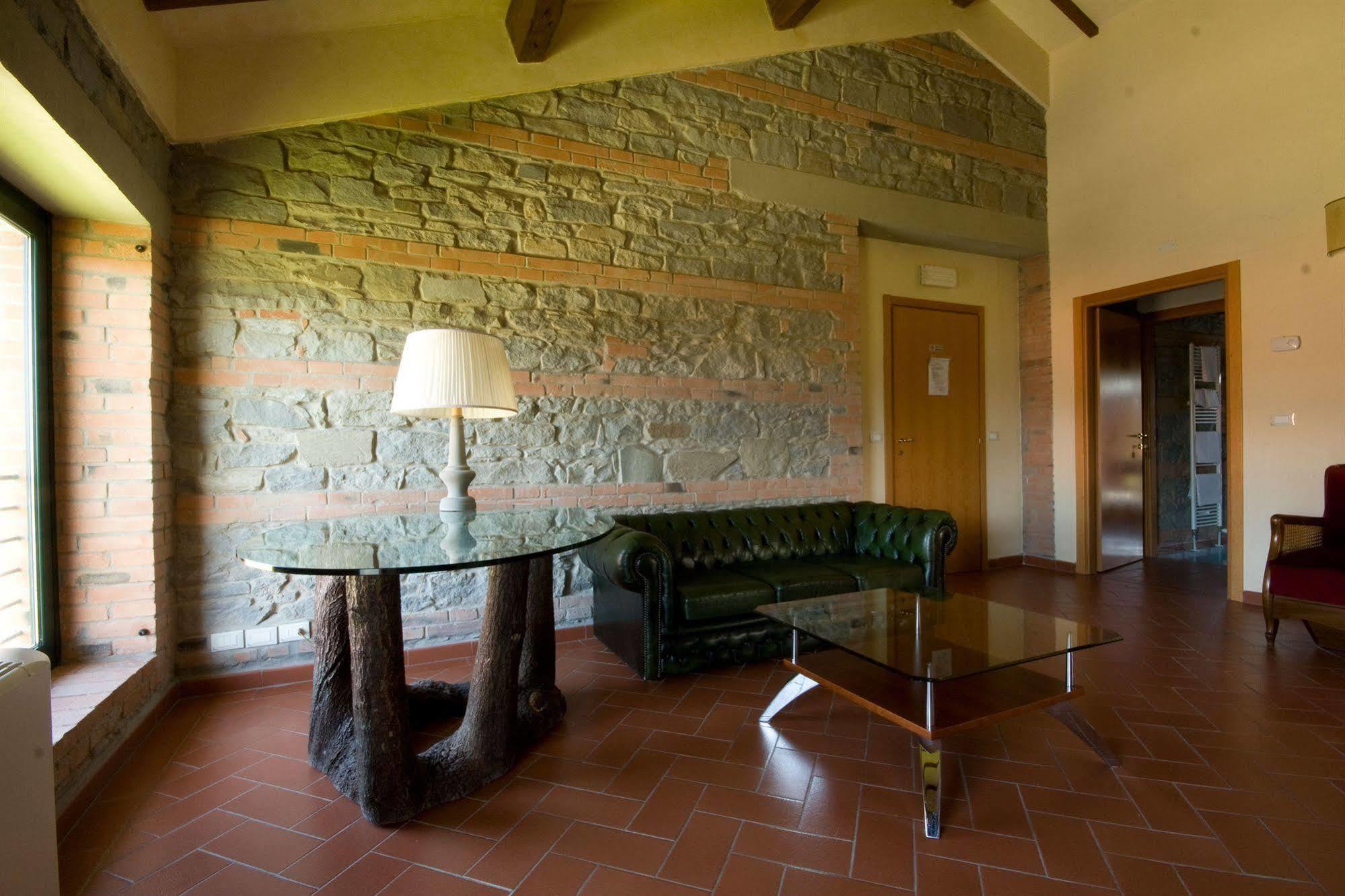 Gli Orzali Aparthotel Firenzuola Exteriör bild